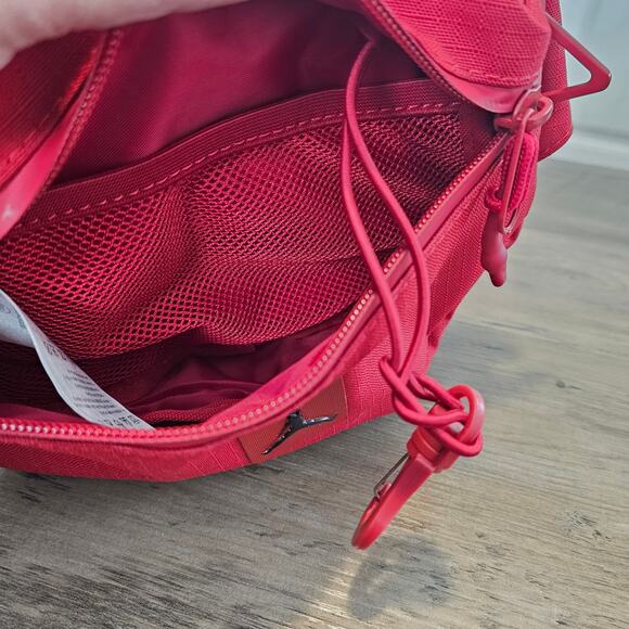 Nike Jordan Cordura Franchise Crossbody Bag Gym Red MA0901-R78 Purse Red Y2K - Picture 10 of 13